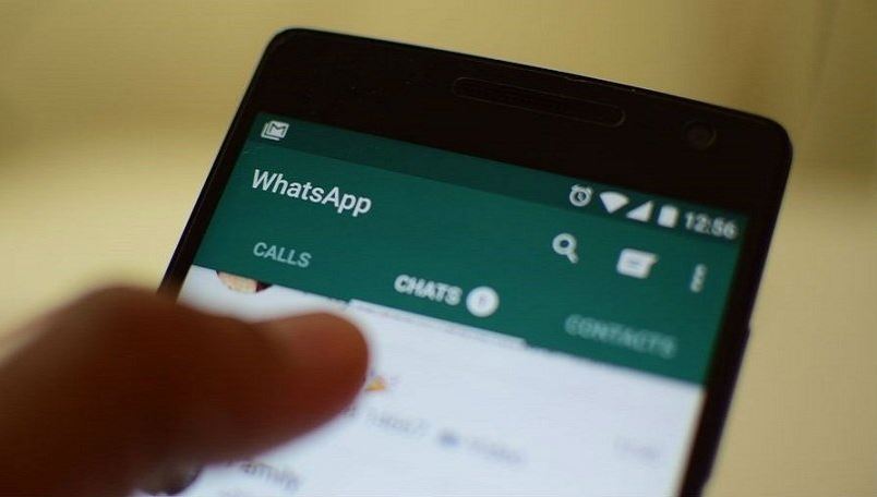 Cara Simpan Salah Satu Chat di WhatsApp